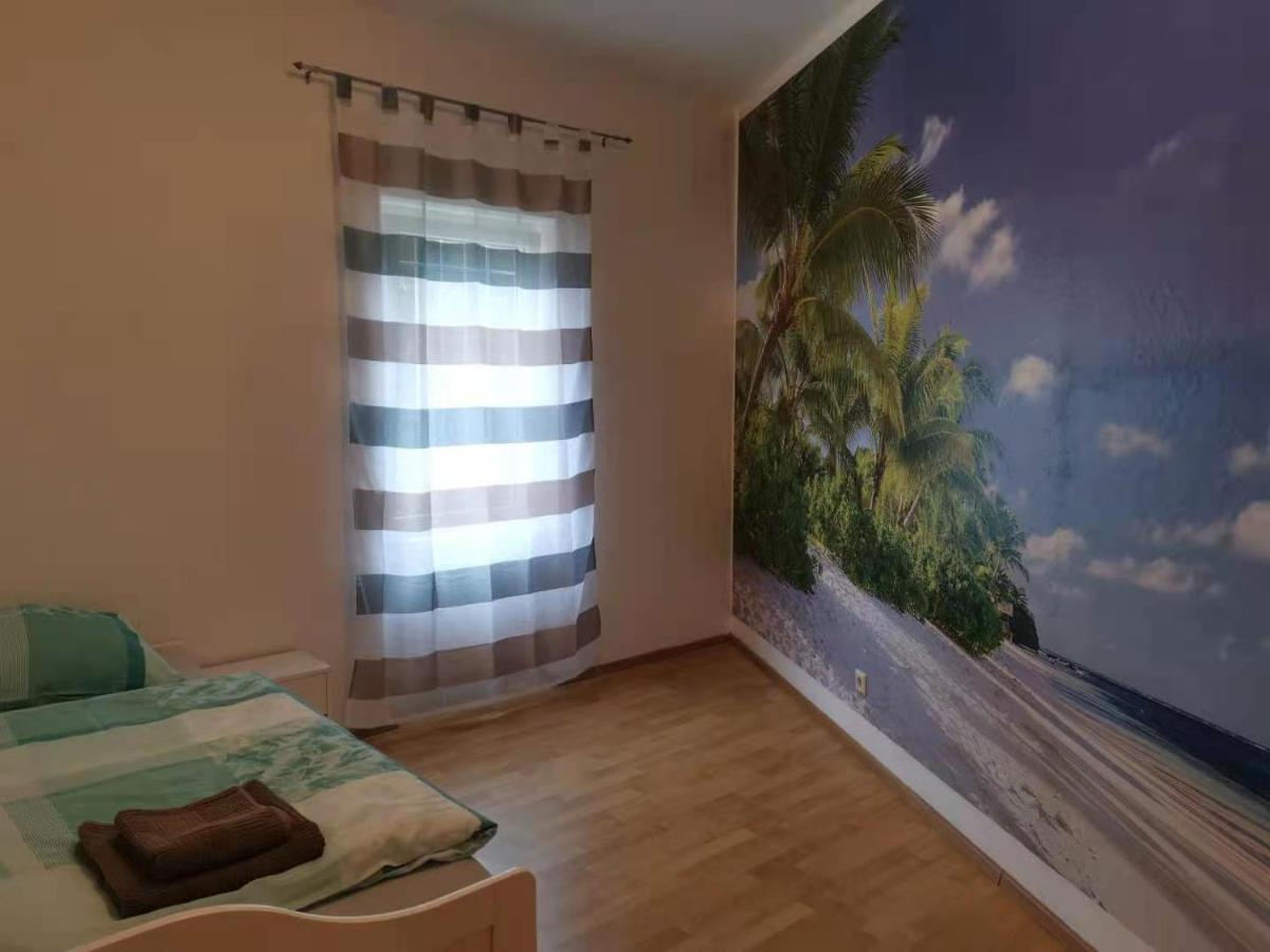Gute Laune Mit Terrasse Und Garten Zentral FDH Екстериор снимка